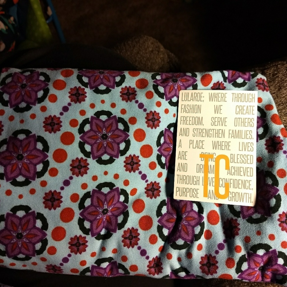Lula roe leggings